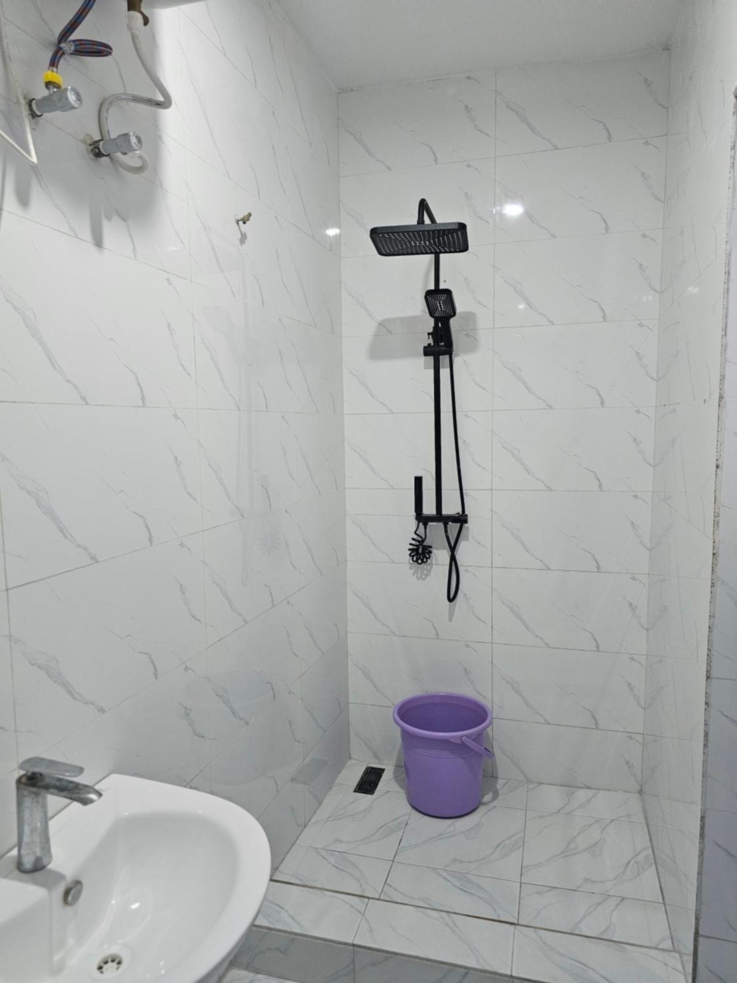 Vhs Vinchee Suites ลากอส ภายนอก รูปภาพ